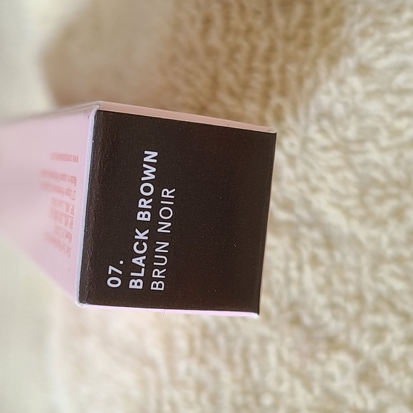 One/Size Black Brown 07 Tinted Nurishing Brow Gel NIB 4.2 Ml/.14 Oz - Picture 6 of 6